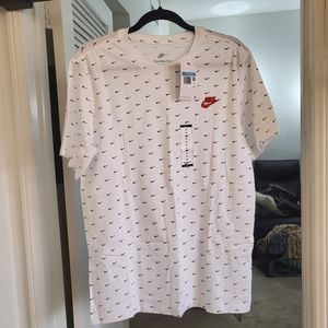 Nike Men's Mini Swoosh Tee